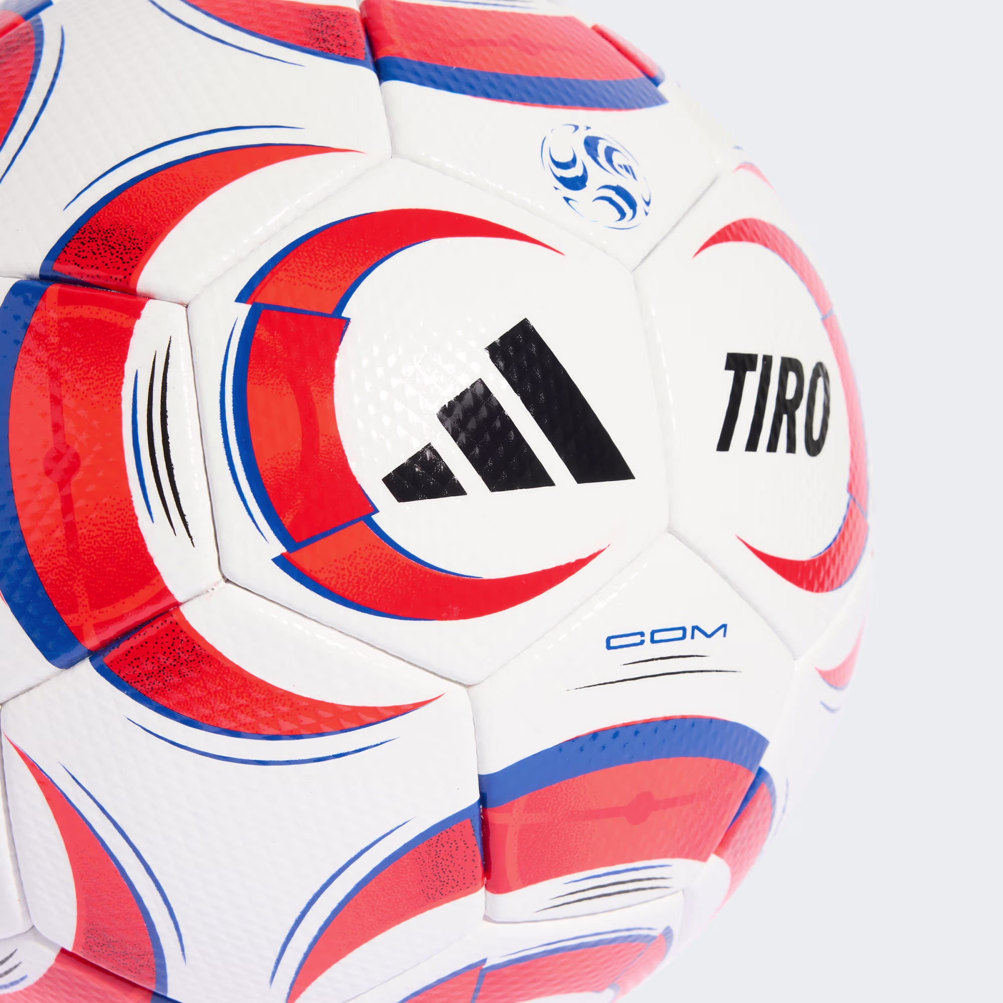 adidas Tiro Competition Fußball. Ab 10 Bälle gibt es einen Ballsack Gratis.