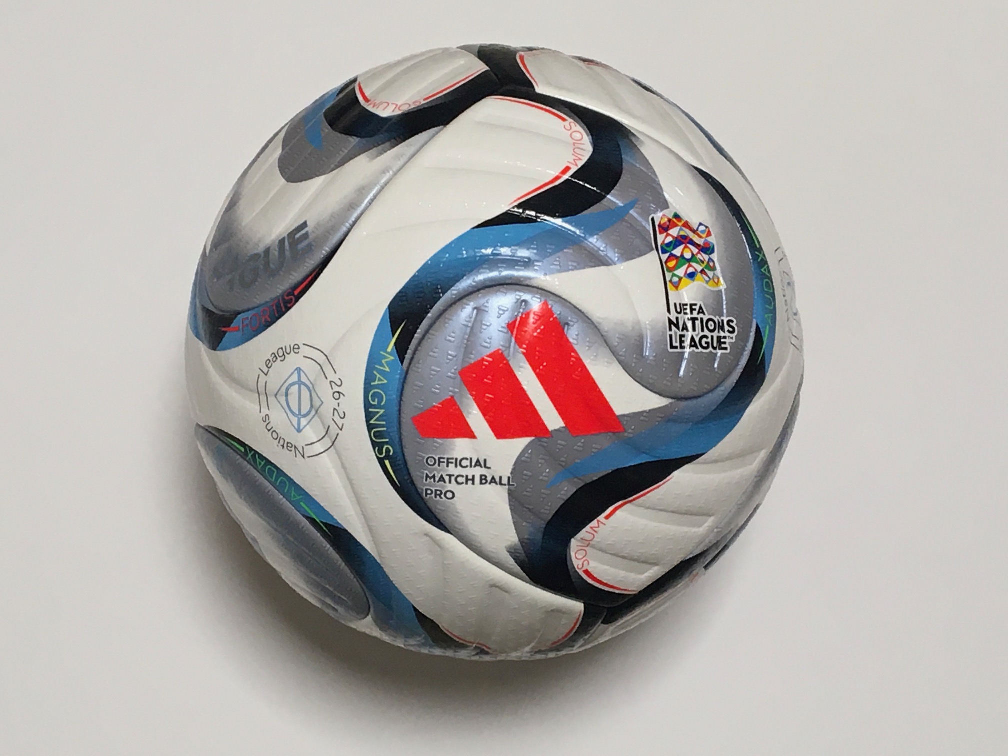 adidas UEFA Nations-League Spielball 26-27