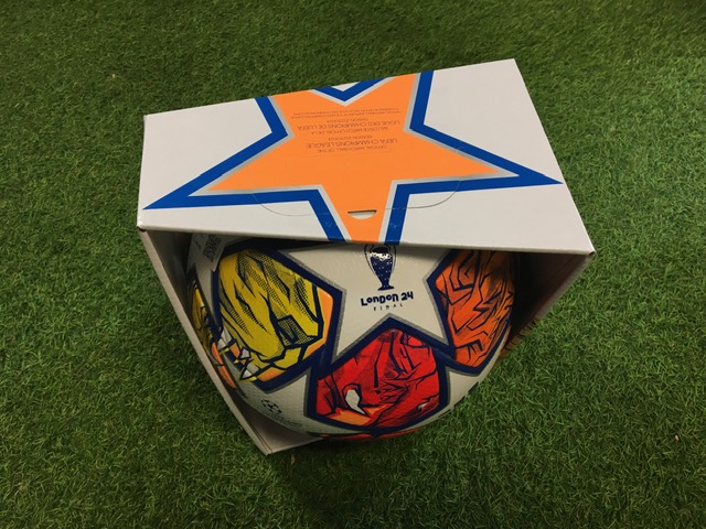 adidas Champions-League Ball London 24 mit Geschenkbox
